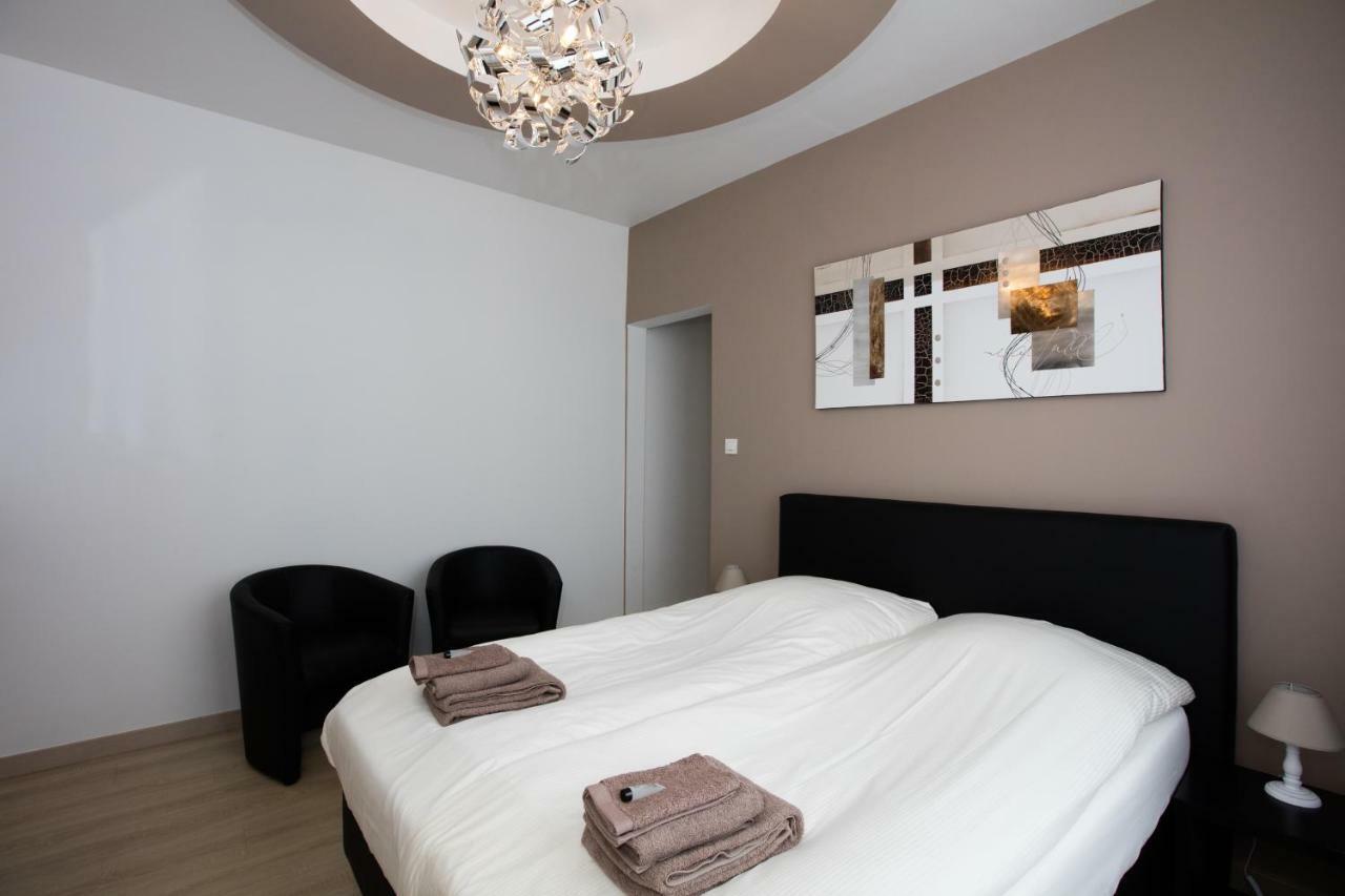 Elysian Bed and Breakfast Ieper Exteriör bild
