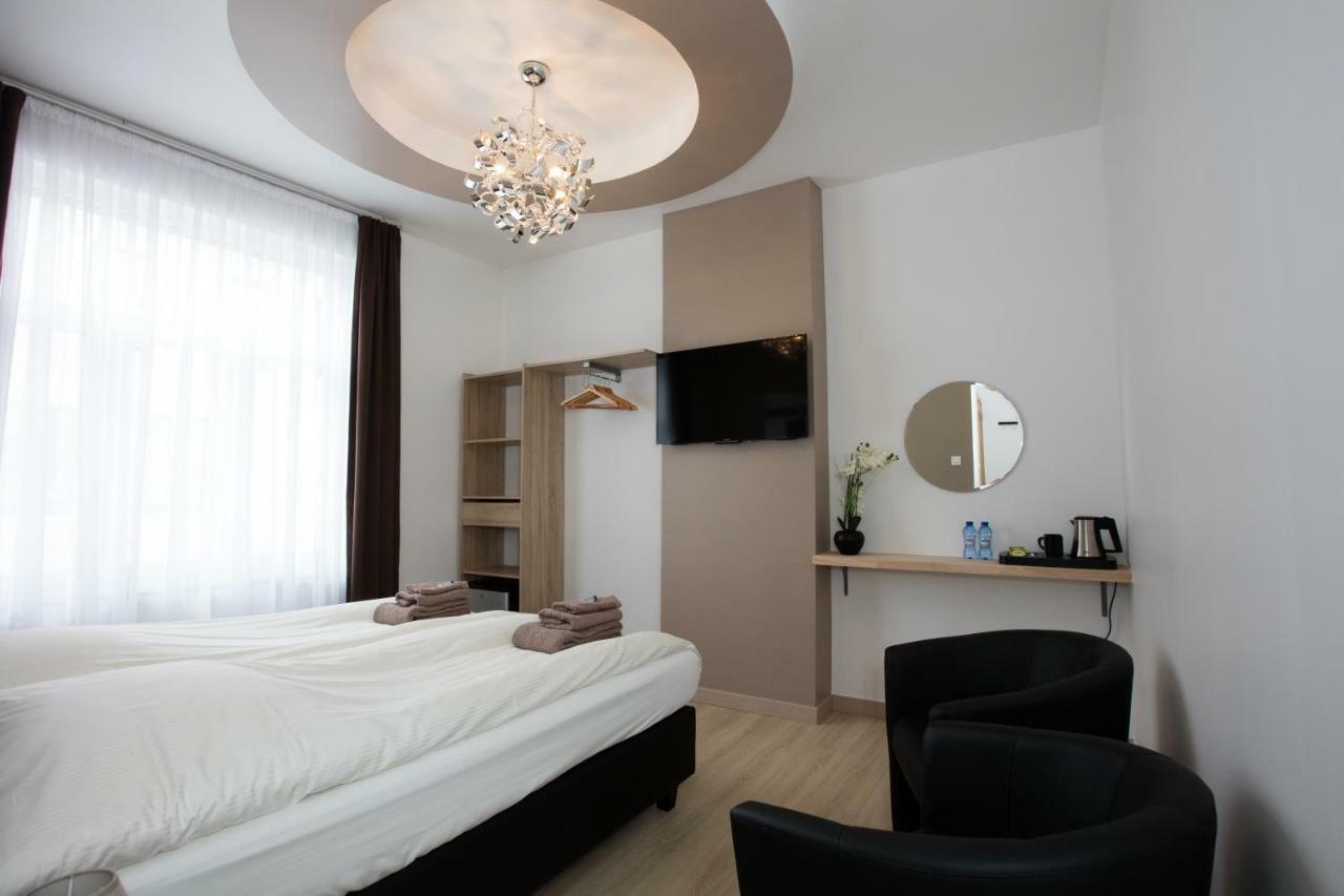 Elysian Bed and Breakfast Ieper Exteriör bild